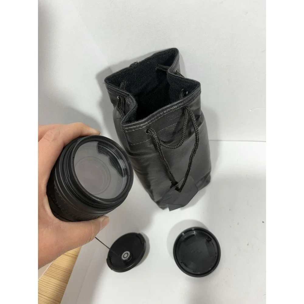 Sigma DG APO Macro Super 70-300mm f/4.0-5.6 APO DG Lens With Leather Case